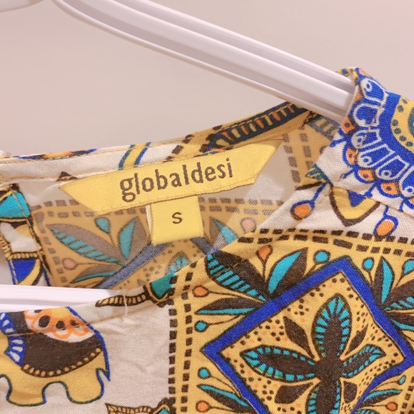 Patterned Top - Picture 2 of 3